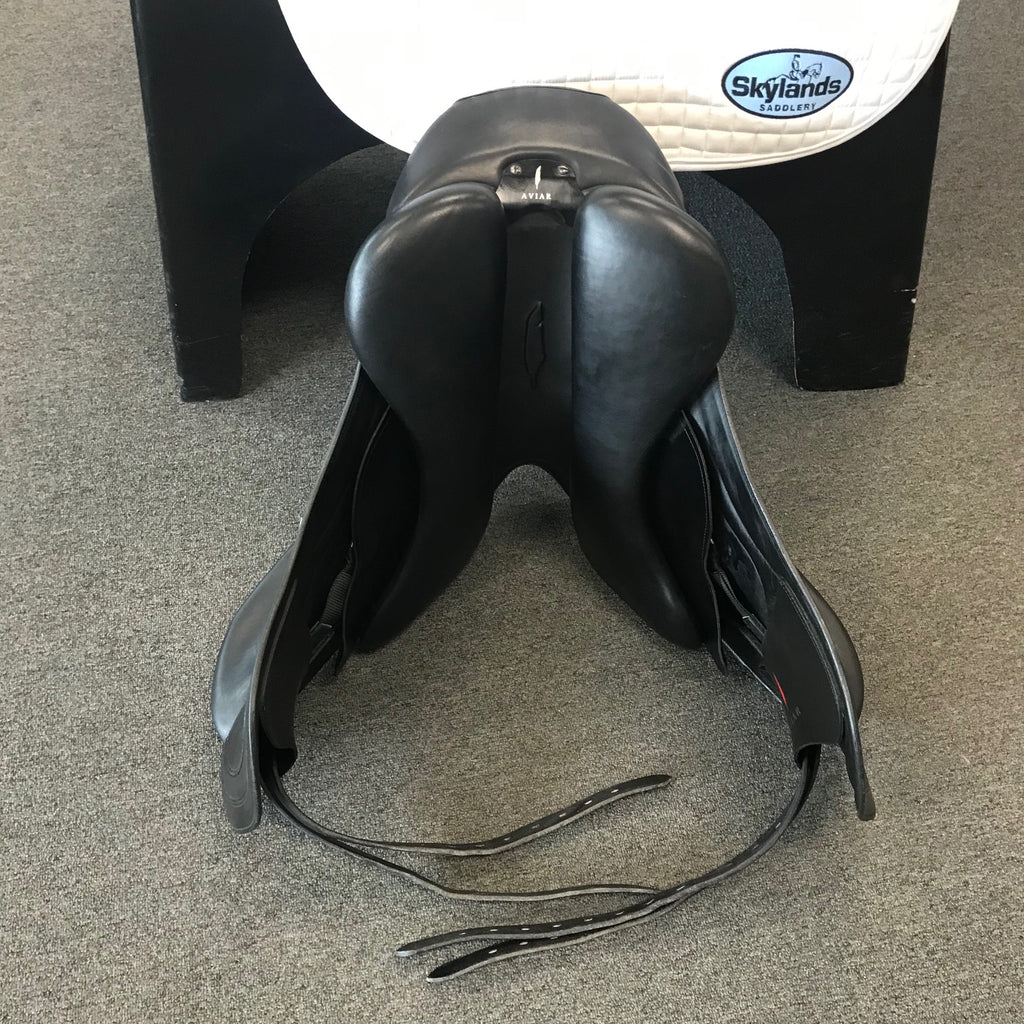 HOLD: Used Aviar Rook 1.0 - 17.5" Monoflap Dressage Saddle