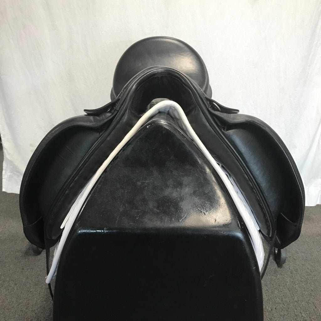 HOLD:  Used Custom Saddlery Steffen's Advantage 17.5" Dressage Saddle