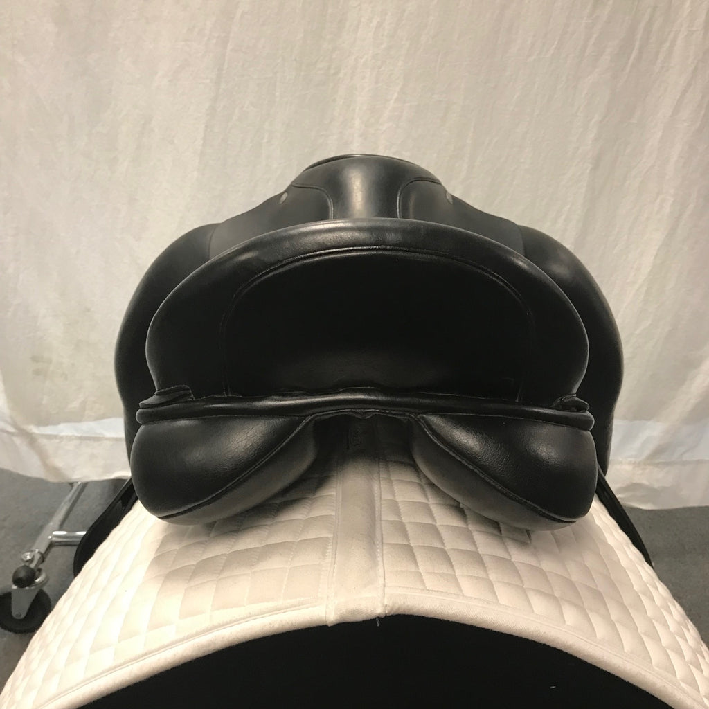 HOLD:  Used Custom Saddlery Steffen's Advantage 17.5" Dressage Saddle