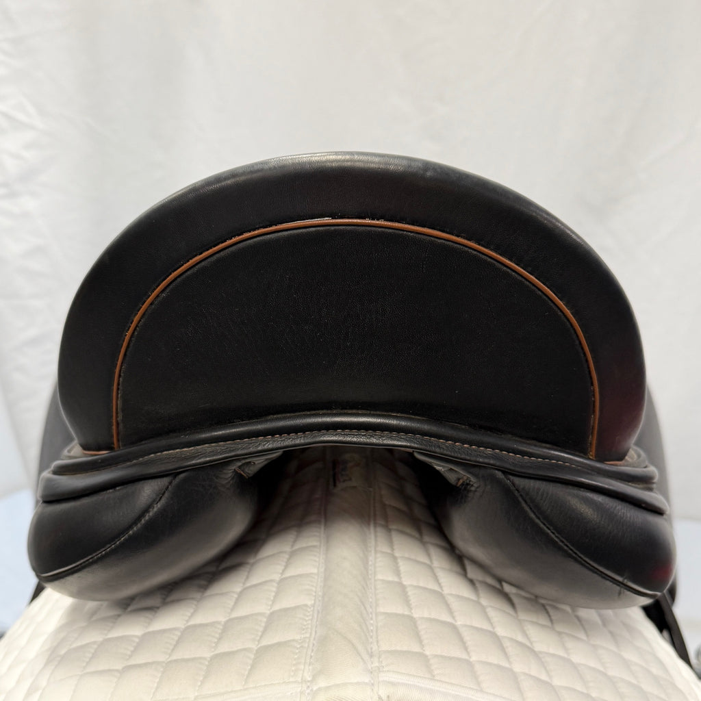 Used Schleese ProLight Plus 18" Dressage Saddle