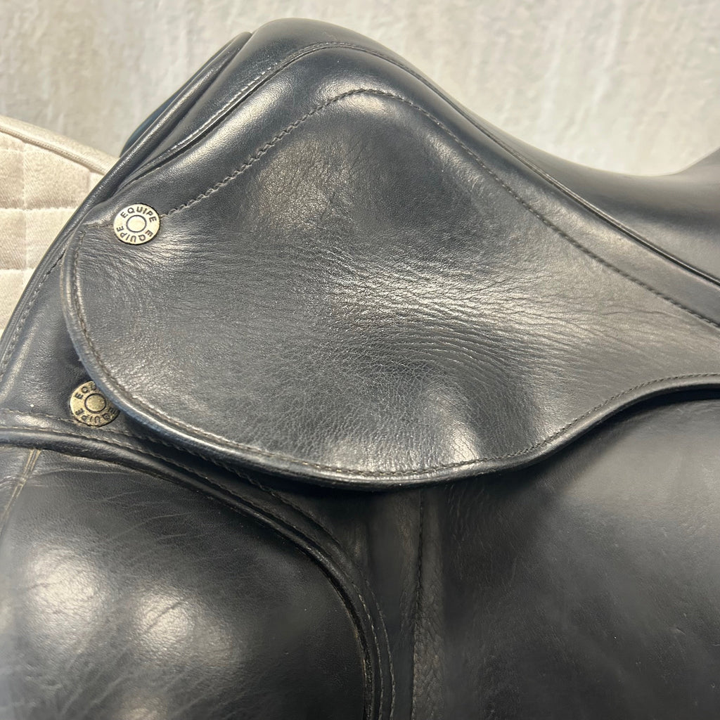 Used Equipe Emporio 18" Monoflap Dressage Saddle