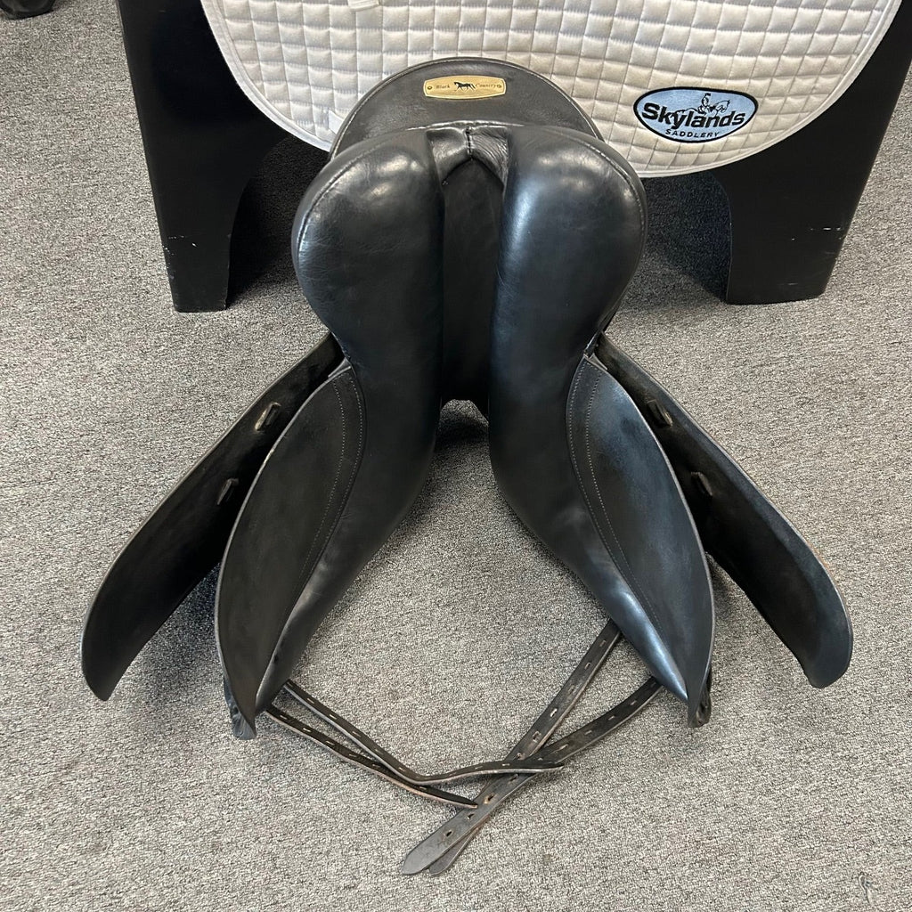 Used Black Country Eloquence 18" Dressage Saddle