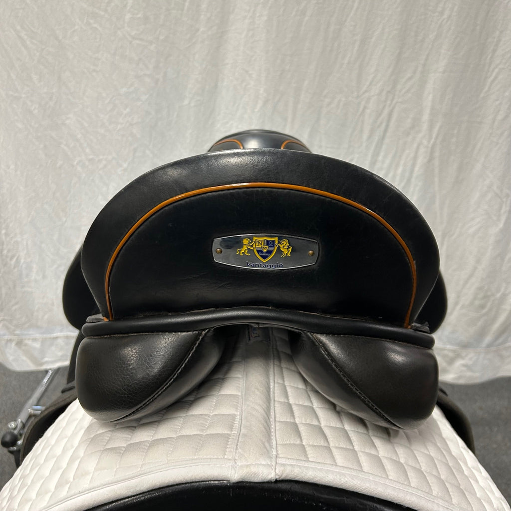 Used N2 Vantaggio 18.5" Dressage Saddle