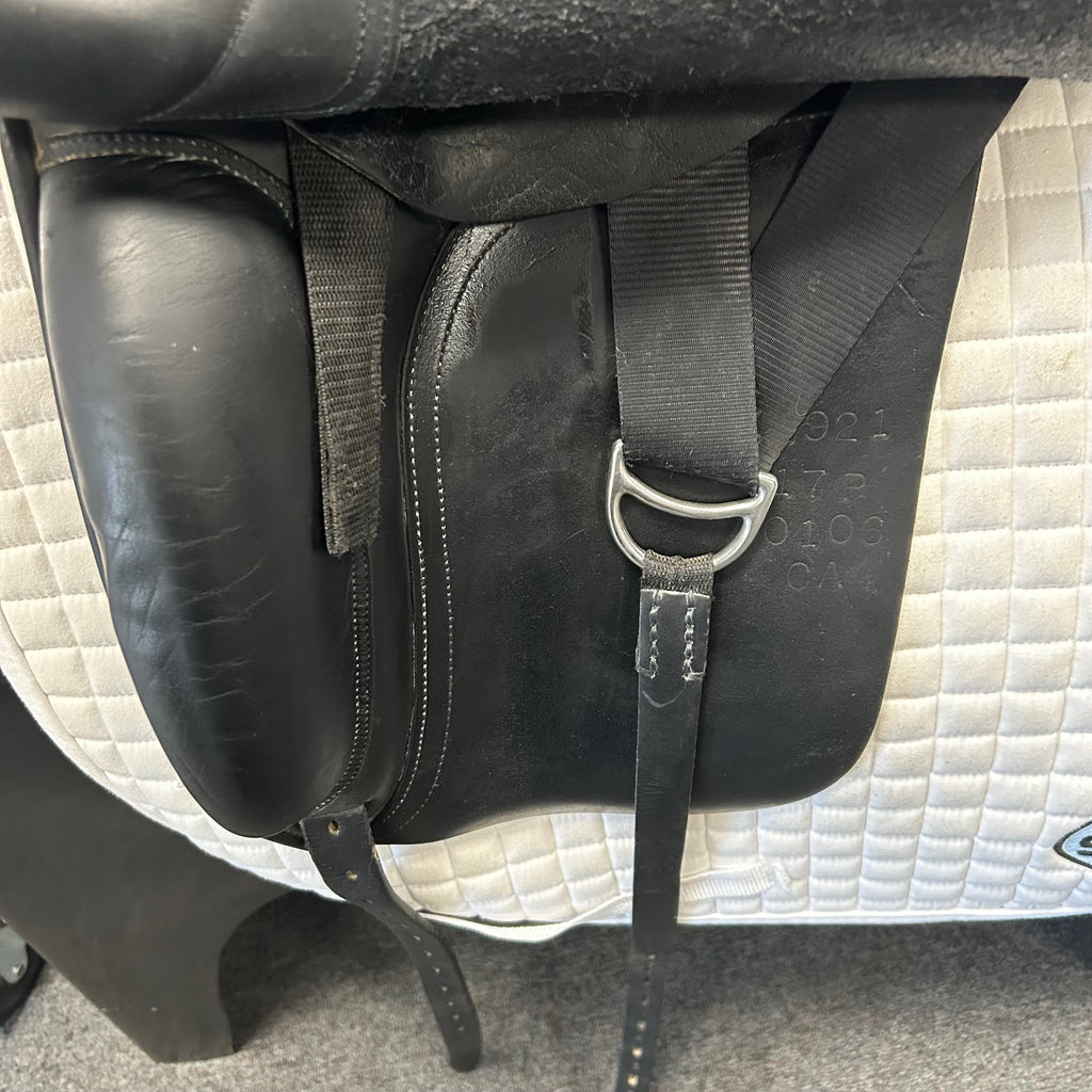 HOLD:  Used Custom Advantage 17" Dressage Saddle