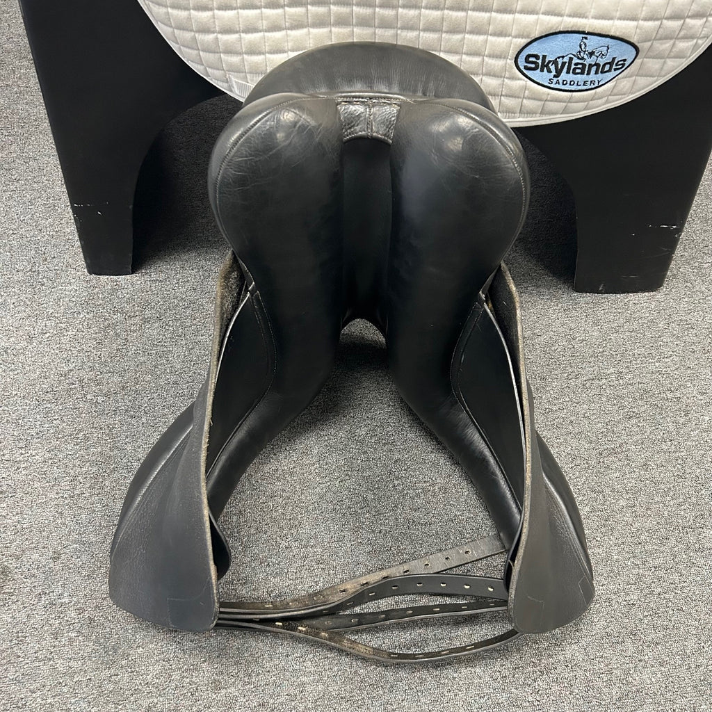 HOLD:  Used Custom Advantage 17" Dressage Saddle