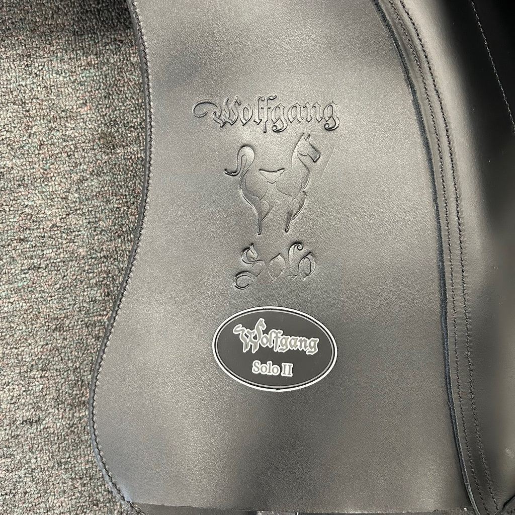 Demo Custom Wolfgang Signature Solo MKII 17.5" Dressage Saddle