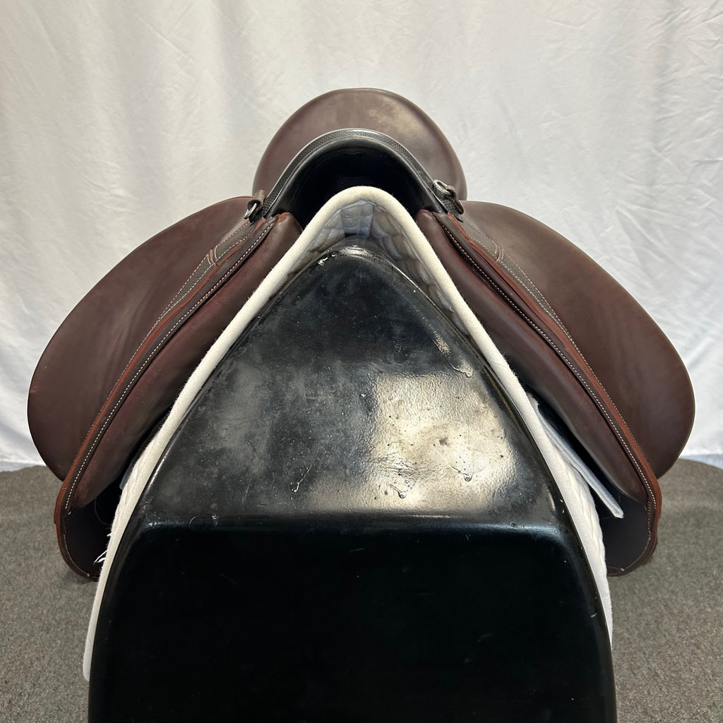 Used Devoucoux Makila Harmonie 18" Monoflap Dressage Saddle
