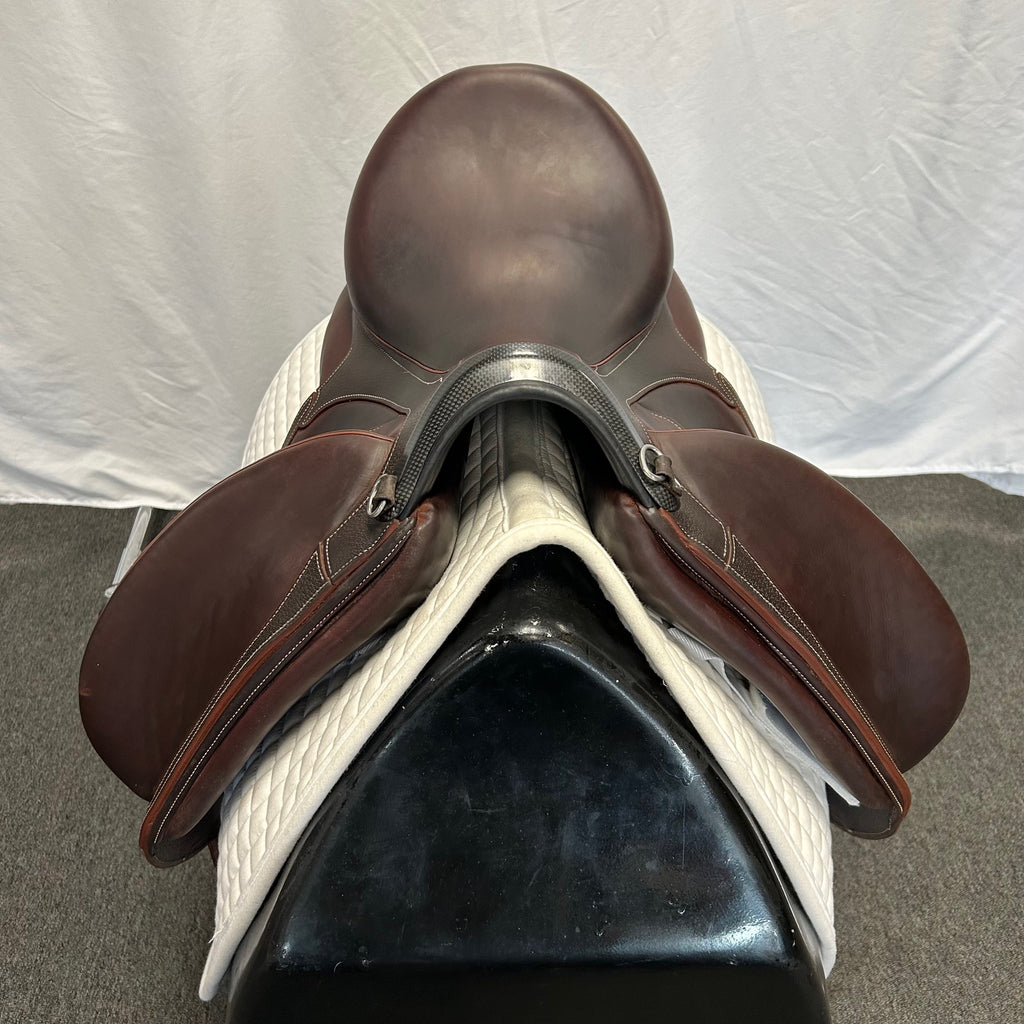 Used Devoucoux Makila Harmonie 18" Monoflap Dressage Saddle