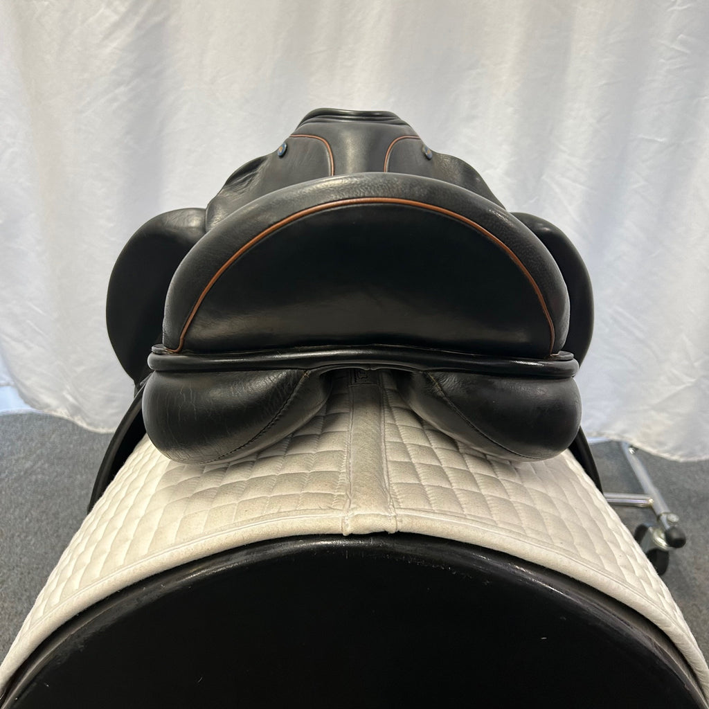 HOLD:  Used Dresch 18" Dressage Saddle