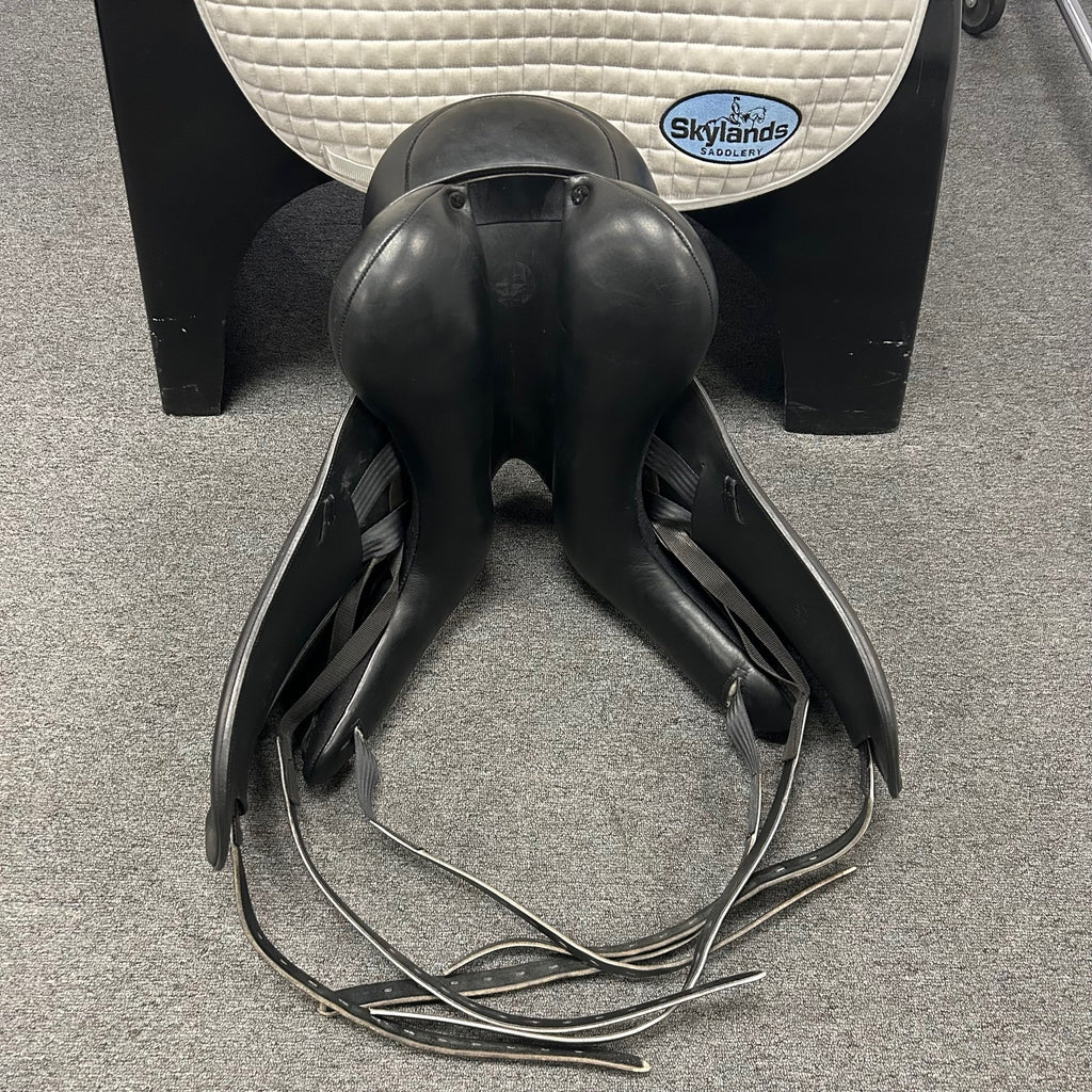 Used MacRider Challenge 17.5" Dressage Saddle