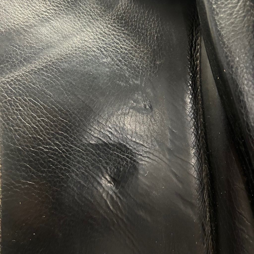 HOLD:  Used Schleese Obrigado 17.5" Dressage Saddle