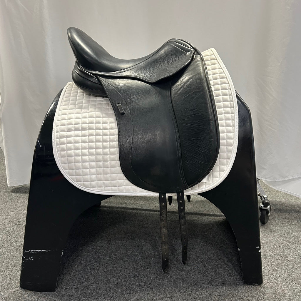 HOLD:  Used Schleese HK 18" Dressage Saddle