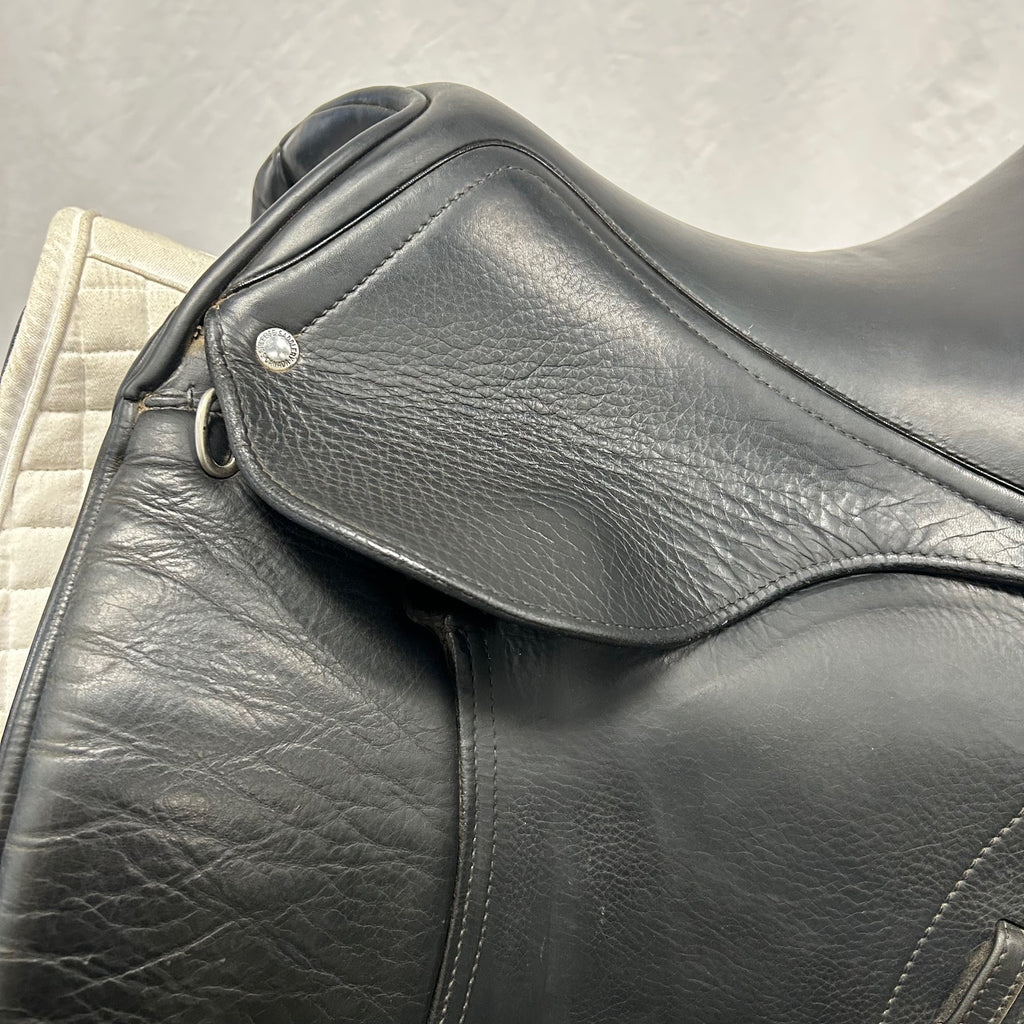 HOLD:  Used Schleese HK 18" Dressage Saddle