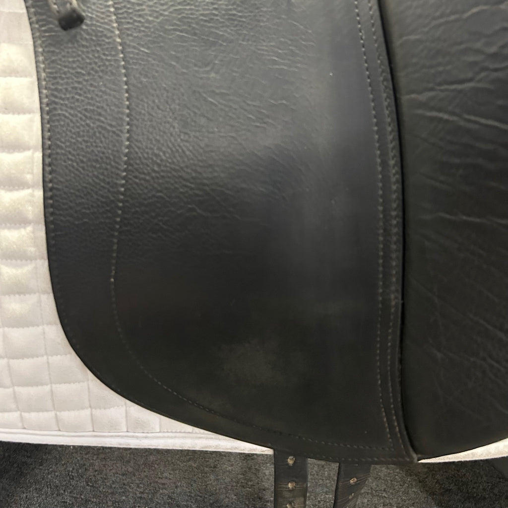 HOLD:  Used Schleese HK 18" Dressage Saddle