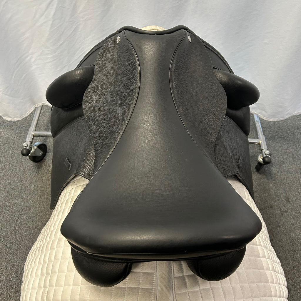 HOLD:  Demo Custom Wolfgang Signature Solo MKII 18" Dressage Saddle