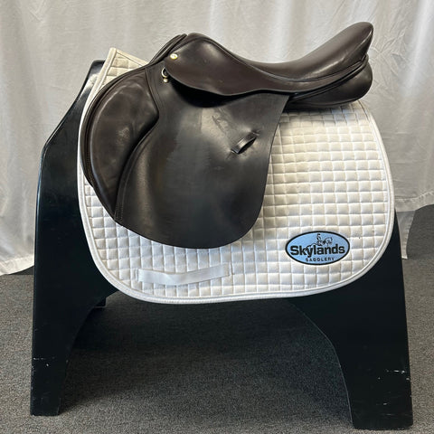Used Stubben Aramis II 17"/29cm Dressage Saddle