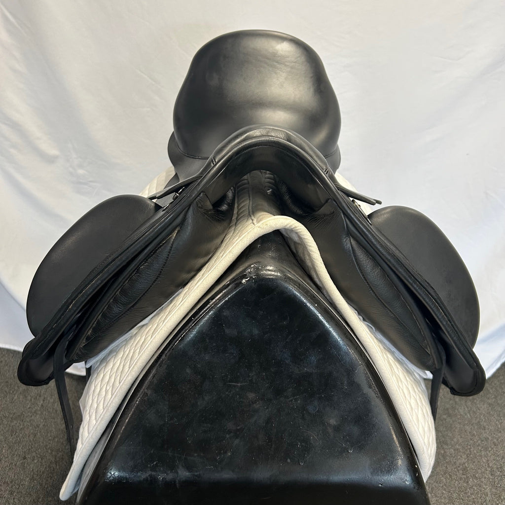 HOLD:  Used Custom Signature Wolfgang Solo MKII 17" Dressage Saddle