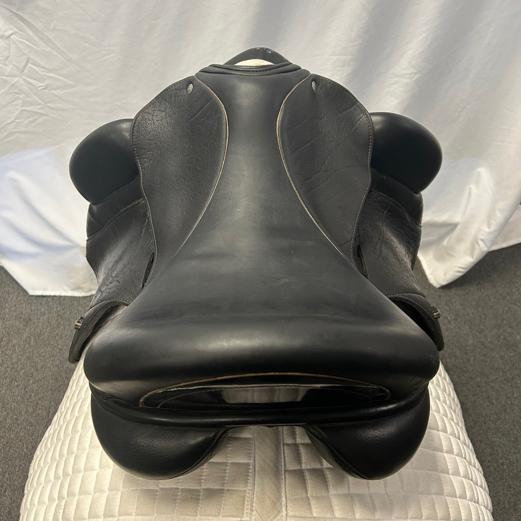 Used Custom Icon Flight 17" Monoflap Dressage Saddle