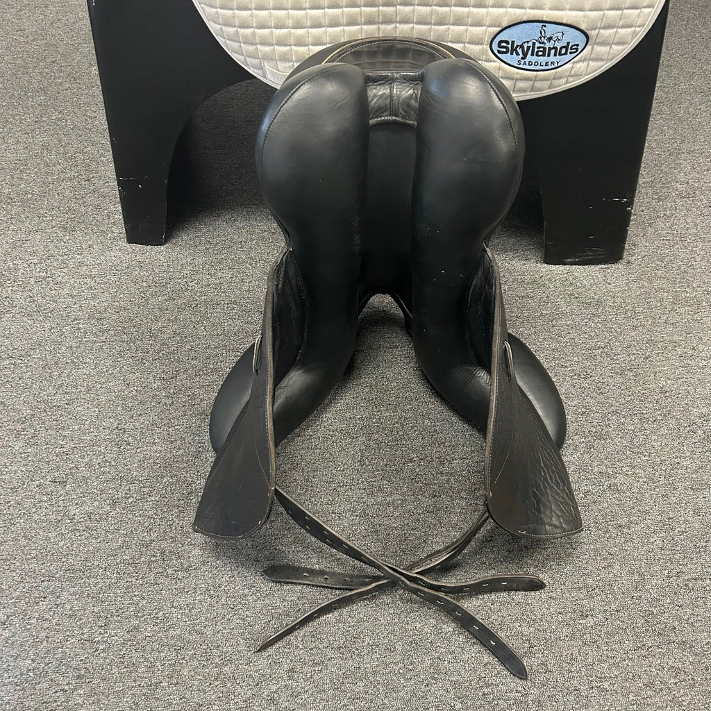 Used Custom Icon Flight 17" Monoflap Dressage Saddle