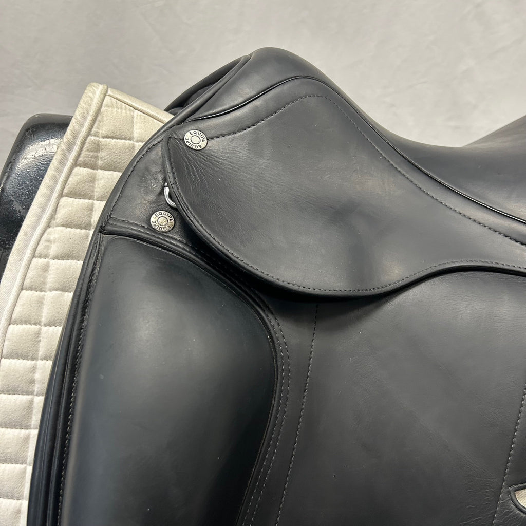 Used Equipe Emporio 17" Monoflap Dressage Saddle