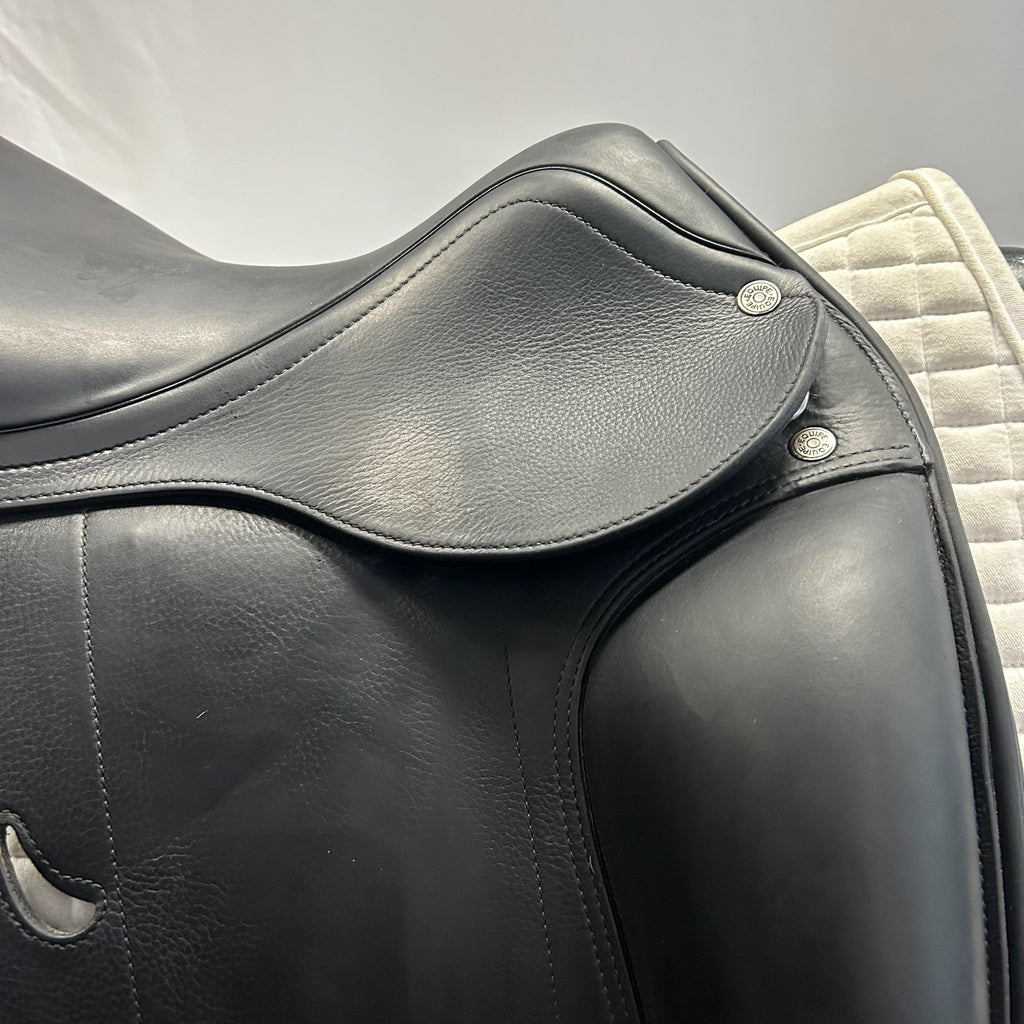 Used Equipe Emporio 17" Monoflap Dressage Saddle