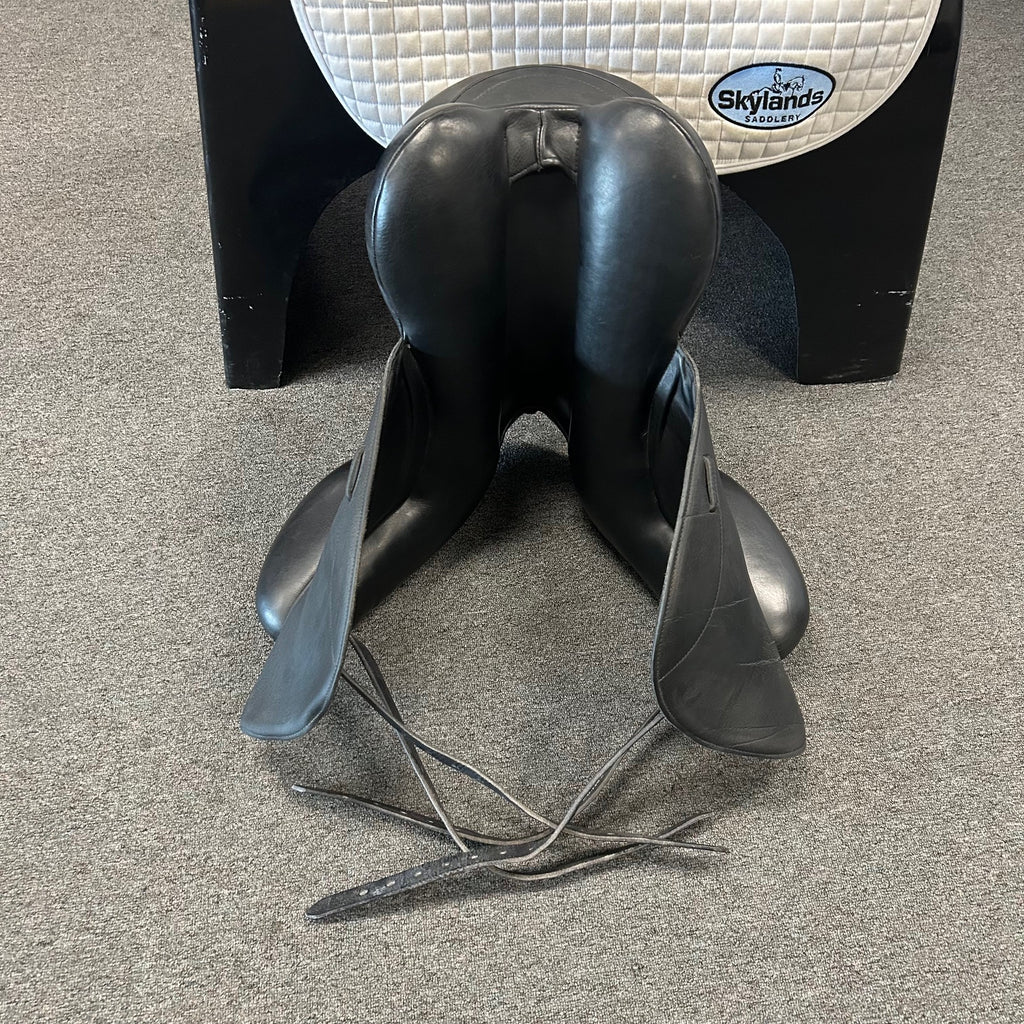 Used Custom Icon Flight 17" Monoflap Dressage Saddle