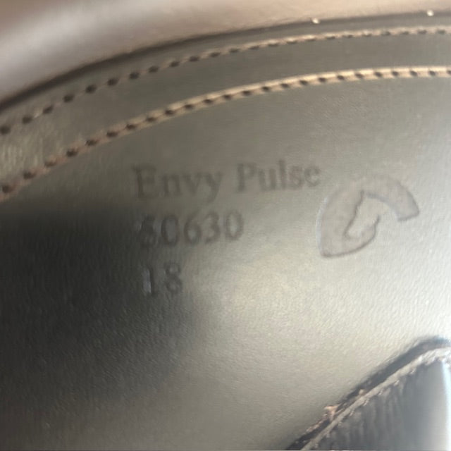 Demo Envy Pulse 18" Jump Saddle