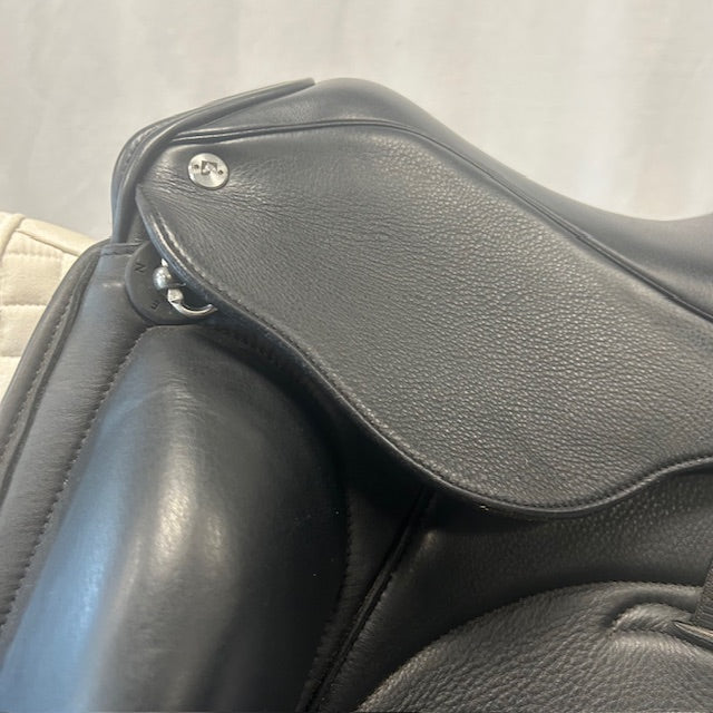 Demo Envy Aurora 17.5" Dressage Saddle