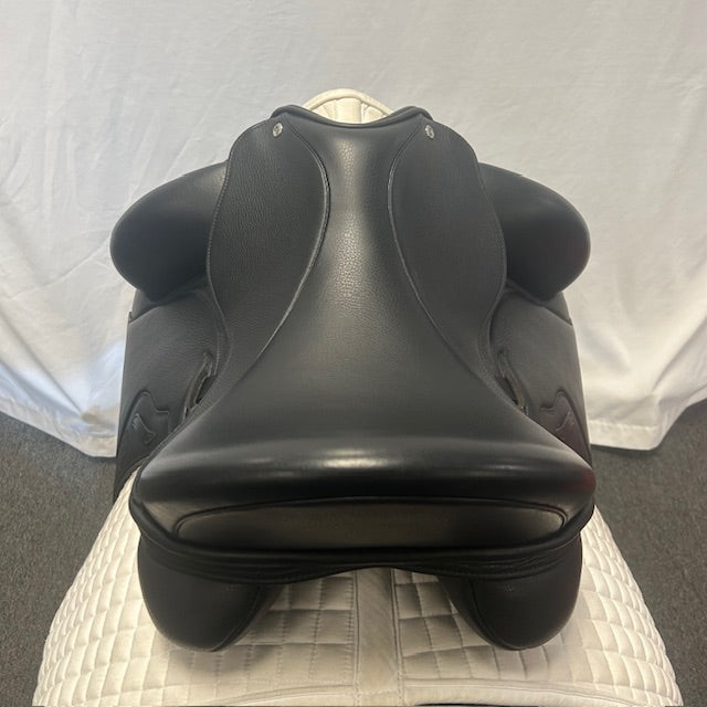 Demo Envy Aurora 18" Dressage Saddle
