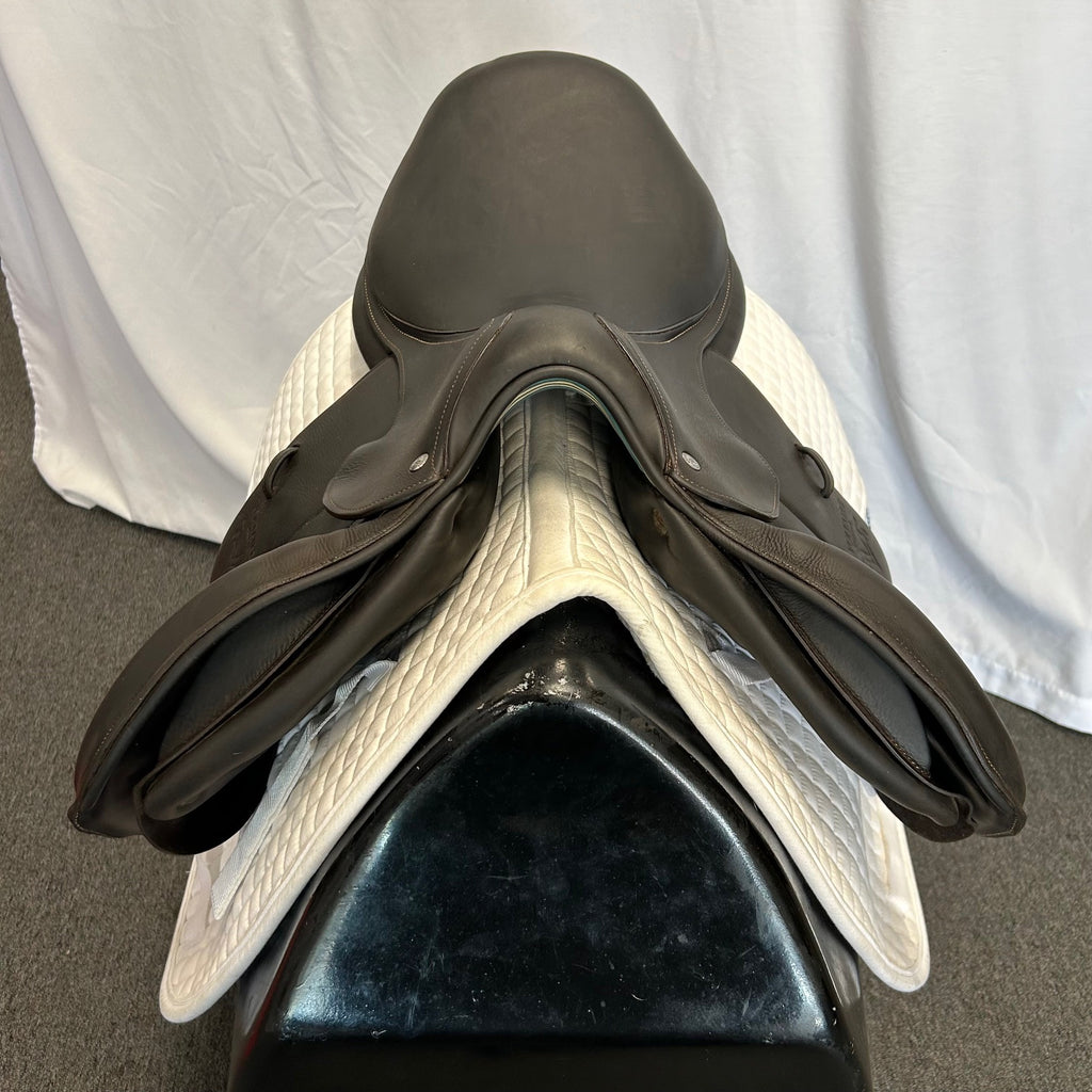 Used Voltaire Stuttgart 17.5" Jump Saddle