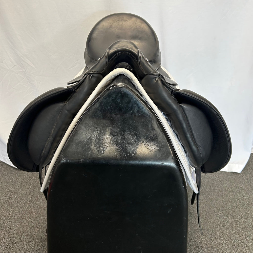 Used Stubben 1894 18"/31cm Dressage Saddle