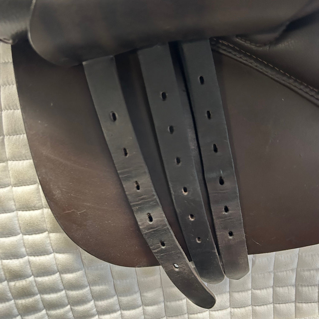 Used Stubben Zaria Optimum 18"/29cm Jump Saddle