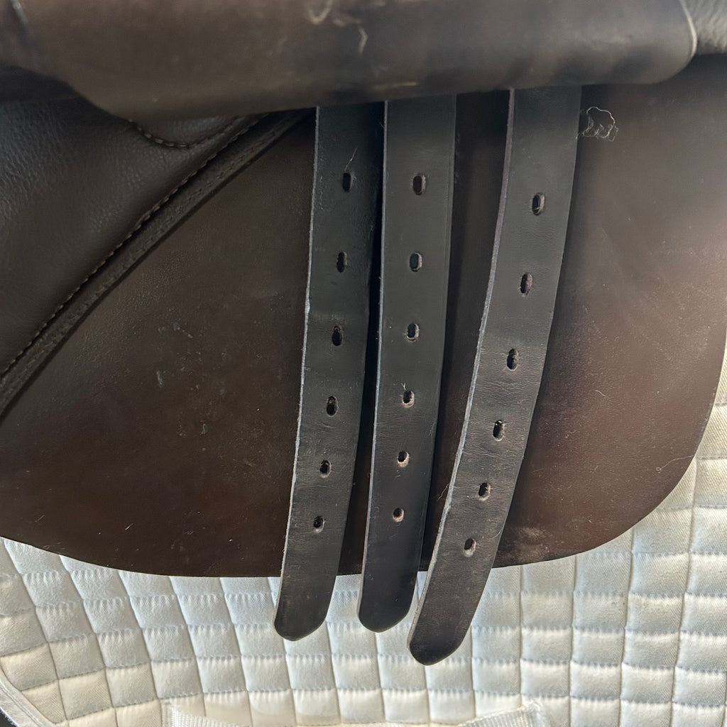 Used Stubben Zaria Optimum 18"/29cm Jump Saddle