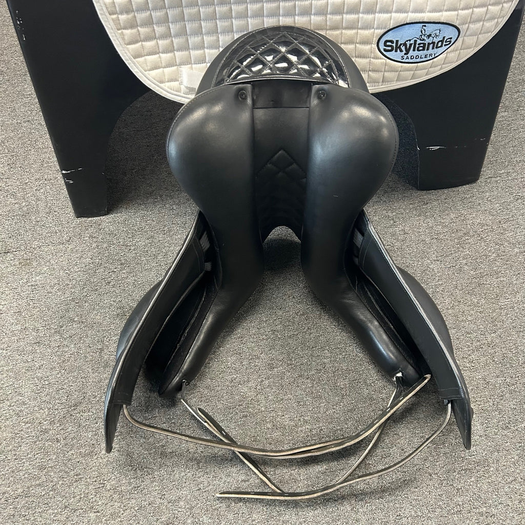 Used MacRider Majestic Exclusive 17.5" Dressage Saddle