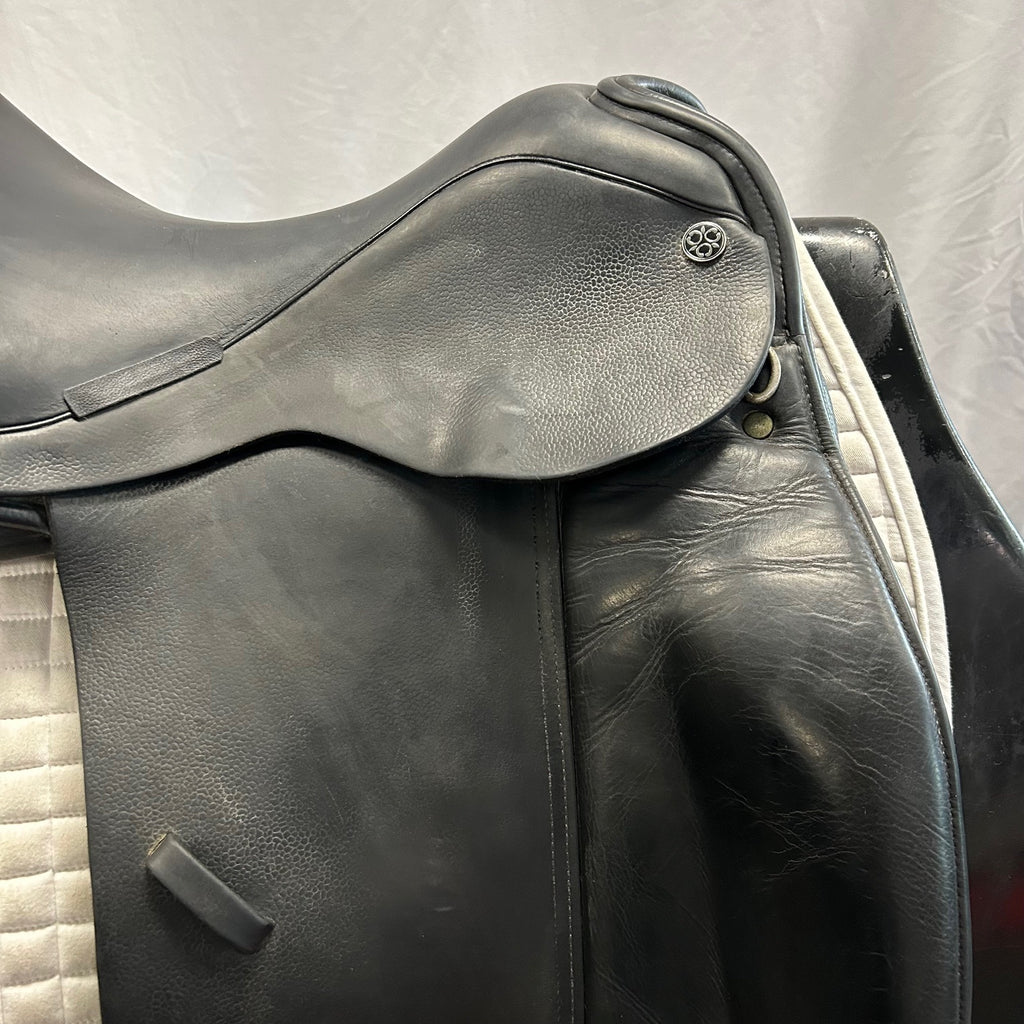 Used Trilogy Verago Elite 18" Dressage Saddle