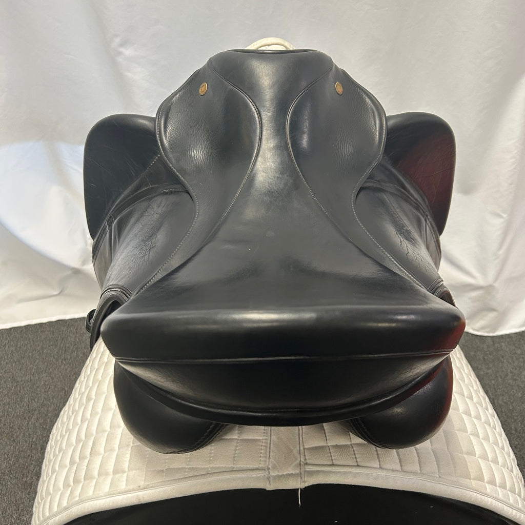 Used Fichtbauer Paura KCR 18" Monoflap Dressage Saddle