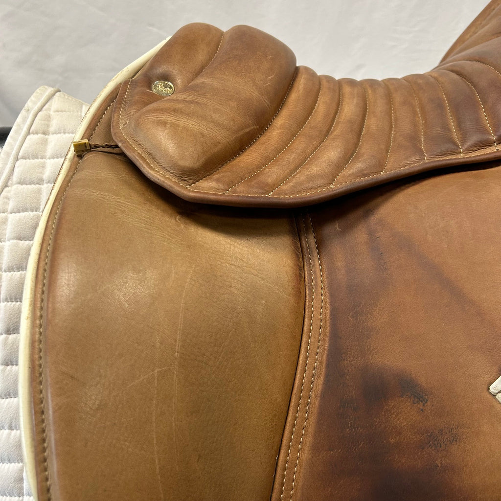 Used MaxFlex Fado 18" All-Purpose Saddle