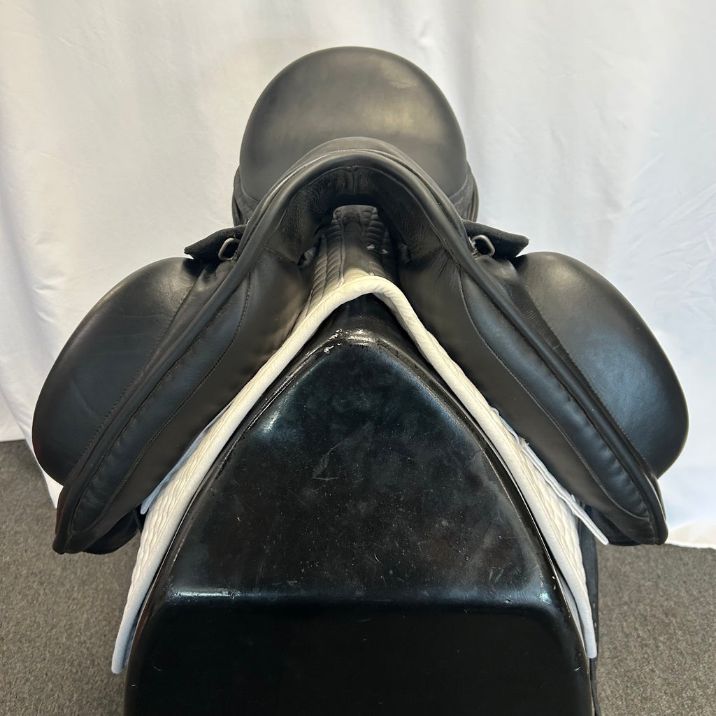 Used Custom Advantage 17.5" Dressage Saddle
