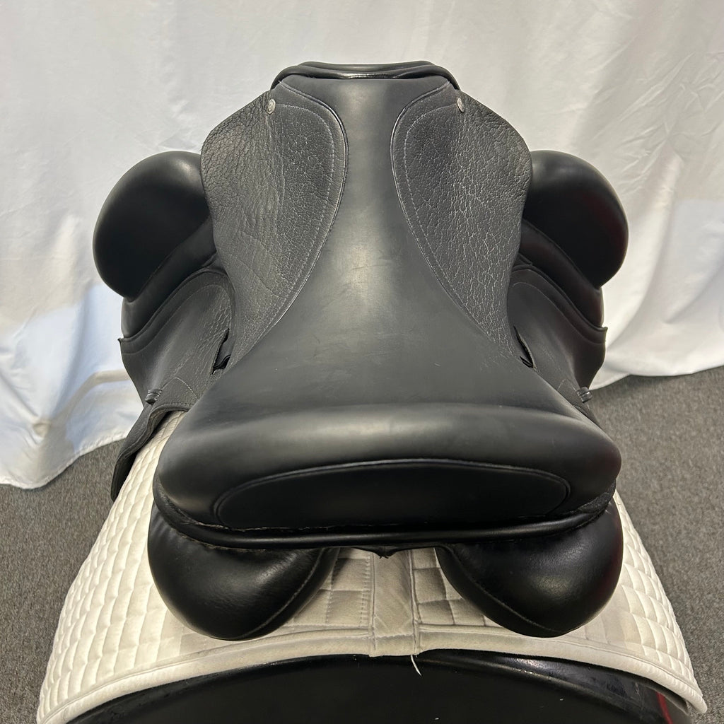 Used Custom Advantage 17.5" Dressage Saddle
