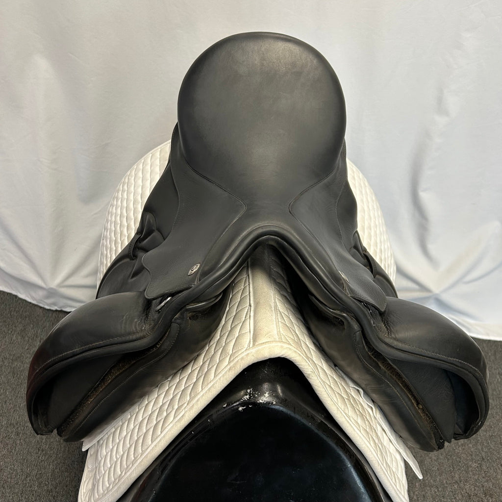 Used MacRider Olympic 17" Dressage Saddle