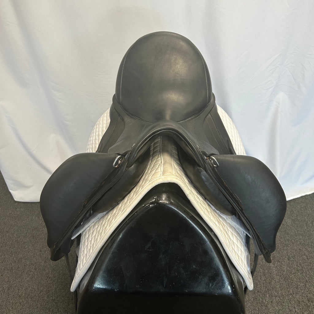Used Aviar Rook 3.0 - 17.5" Monoflap Dressage Saddle
