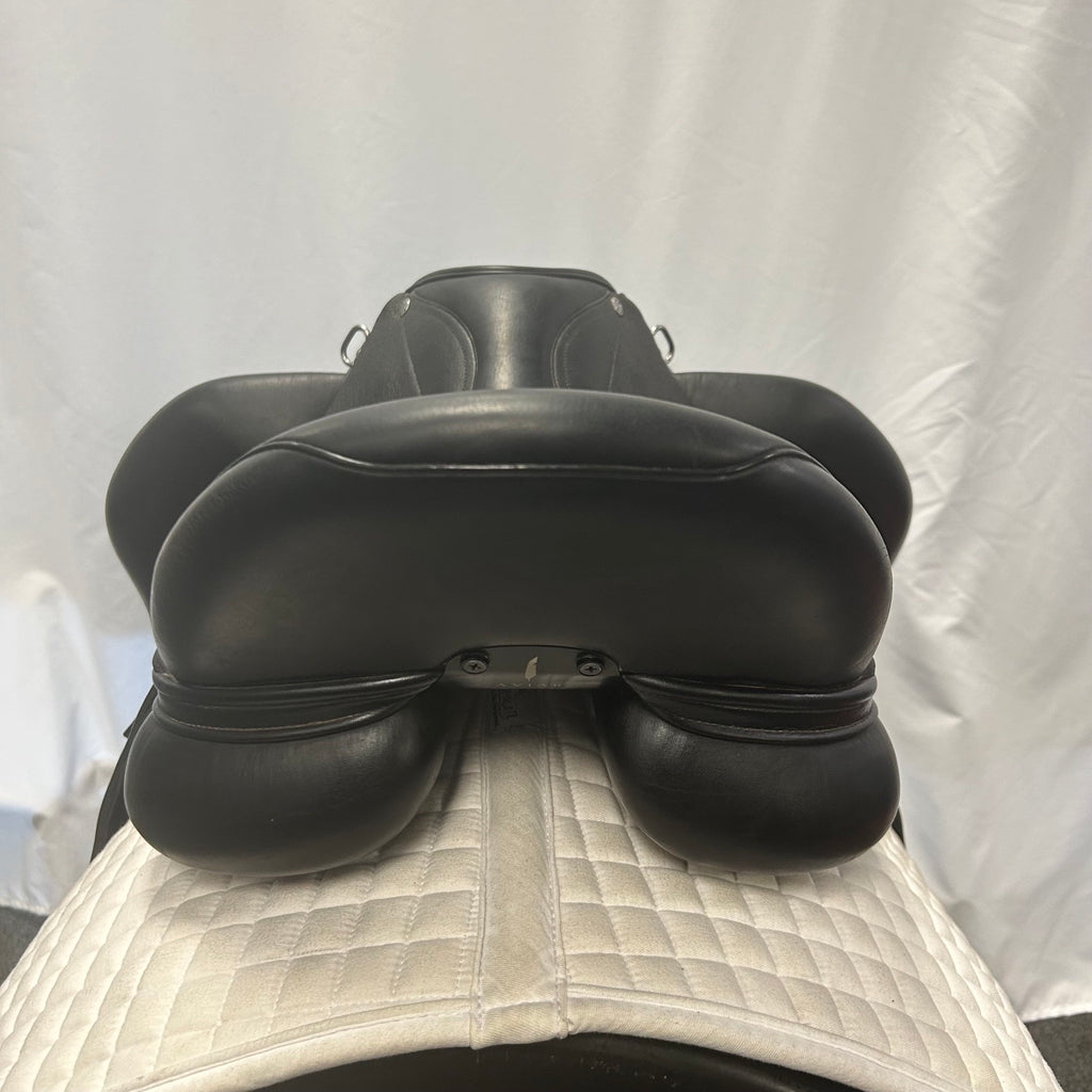 Used Aviar Rook 3.0 - 17.5" Monoflap Dressage Saddle