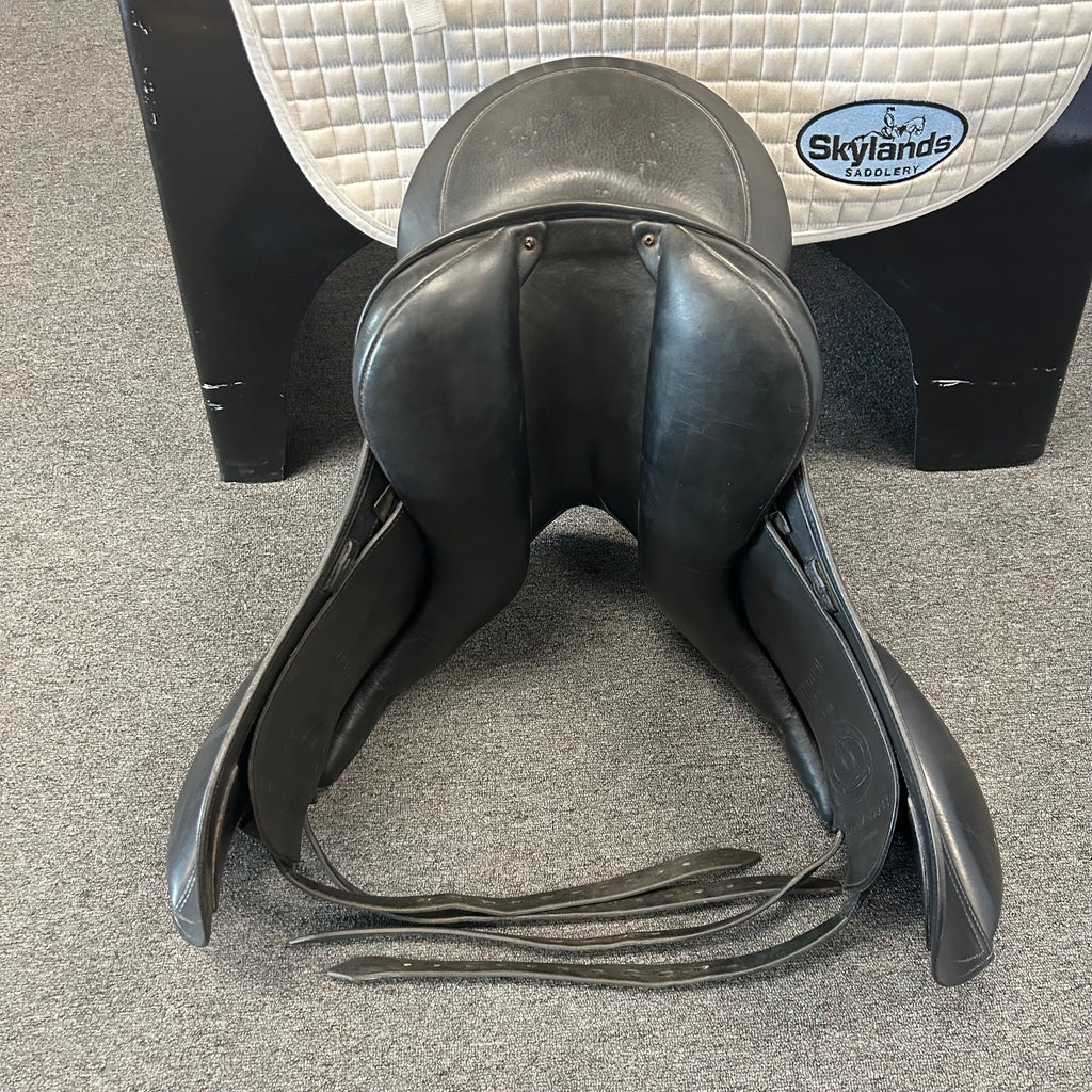 Used Schleese Triumph 18.5" Dressage Saddle