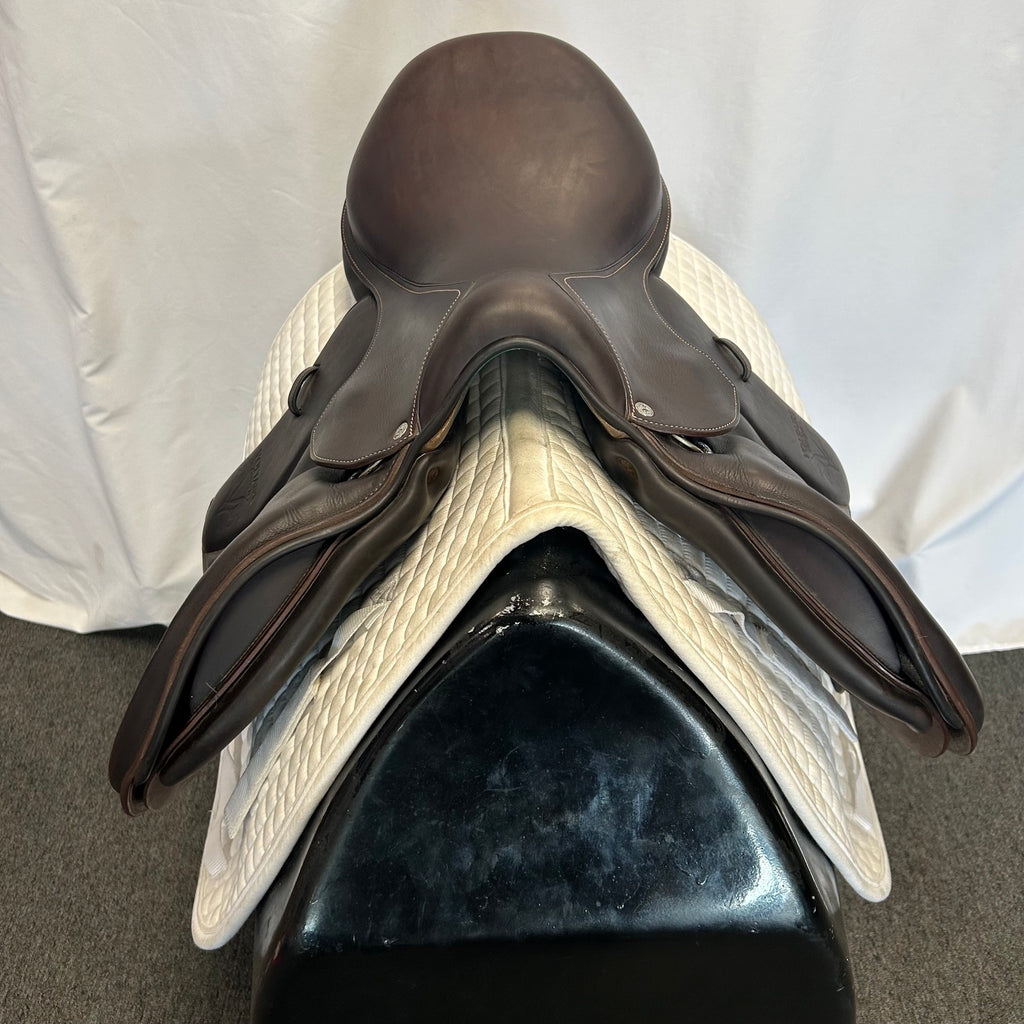 Used Voltaire Palm Beach 17.5" Jump Saddle