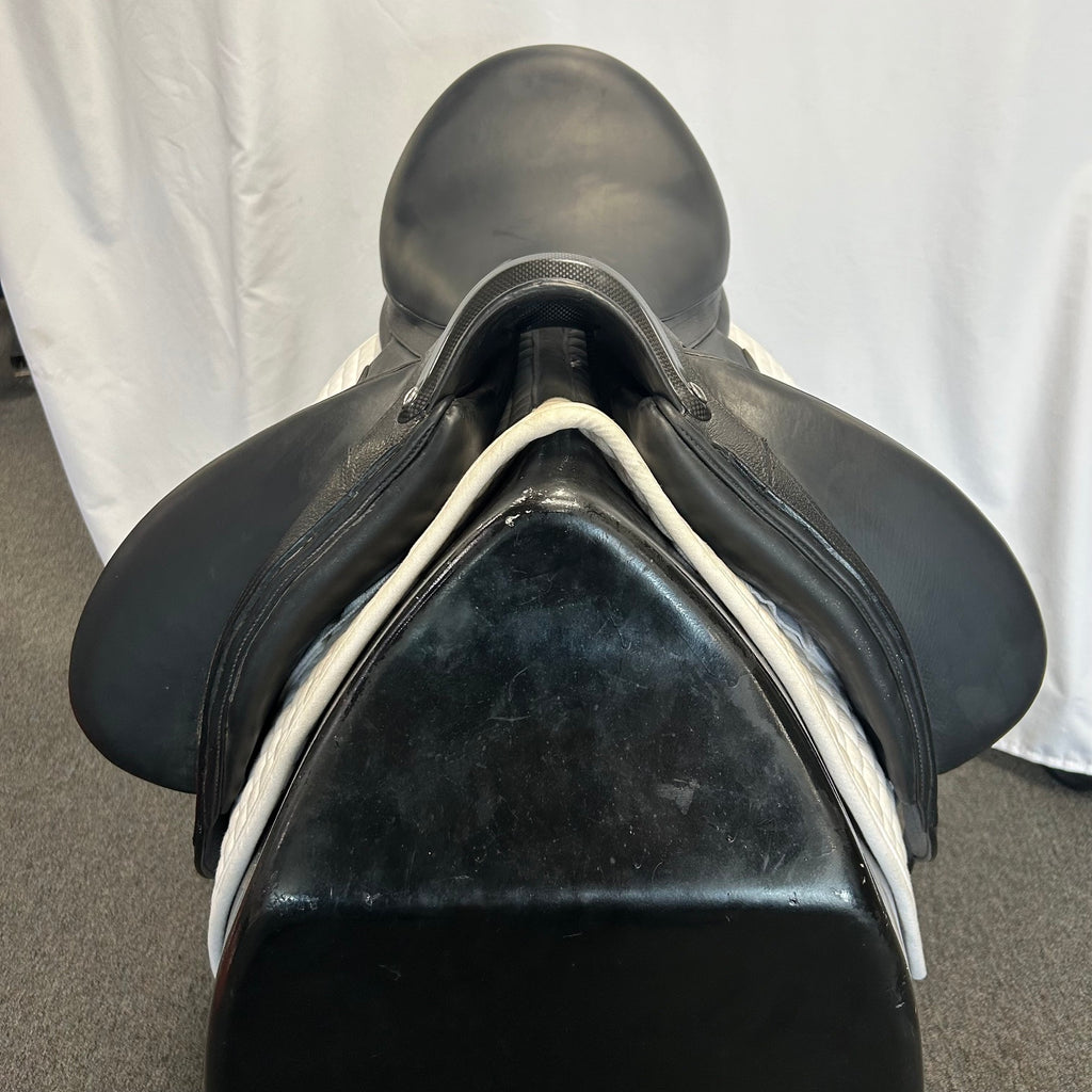Used Devoucoux Makila Harmonie S 18.5" Monoflap Dressage Saddle