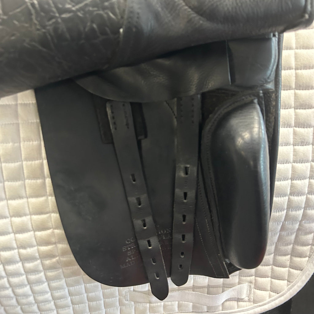 Used County Connection 17.5" Dressage Saddle
