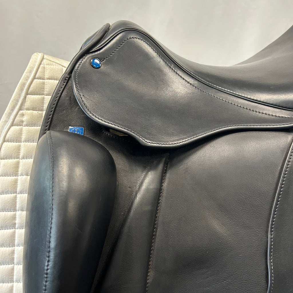 Used Stubben Centurion II 17.5" Dressage Saddle