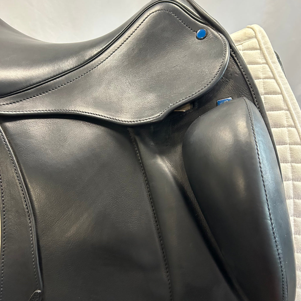 Used Stubben Centurion II 17.5" Dressage Saddle