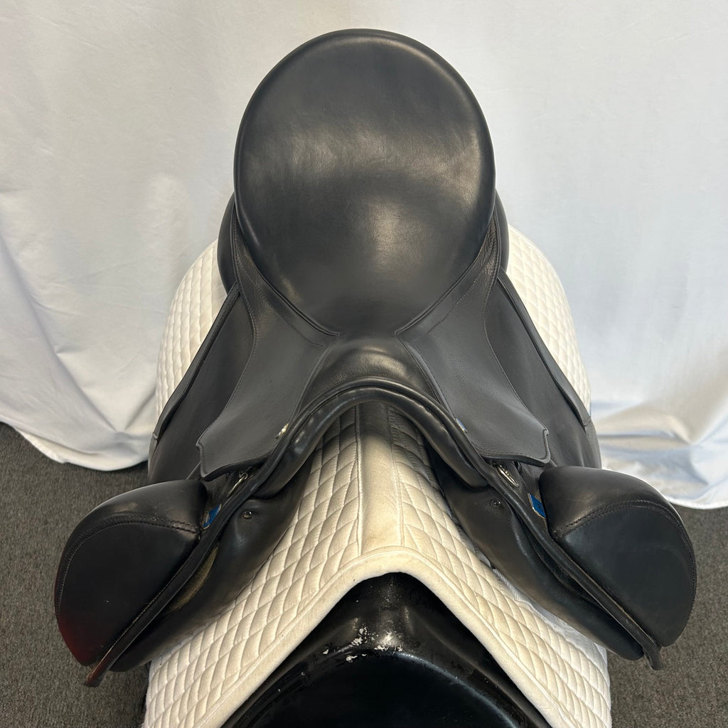 Used Stubben Centurion II 17.5" Dressage Saddle