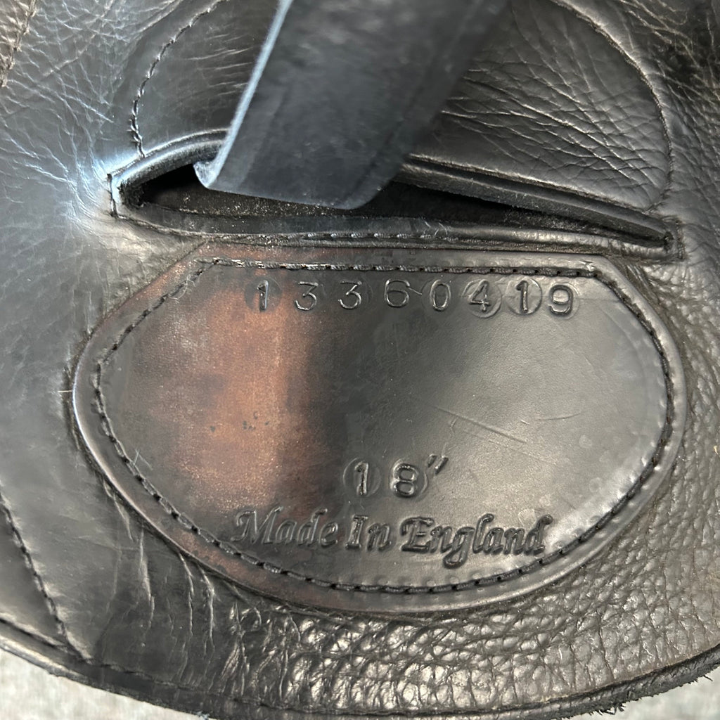 Used Veritas Eximo 18" Dressage Saddle